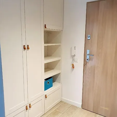 Apartament Beige Z Ogrodkiem Dziwnówek Exterior foto